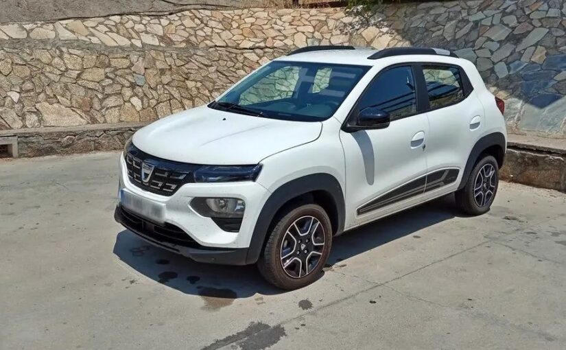 Como procurar informações sobre o seu Kwid elétrico E-tech (Dacia Spring)
